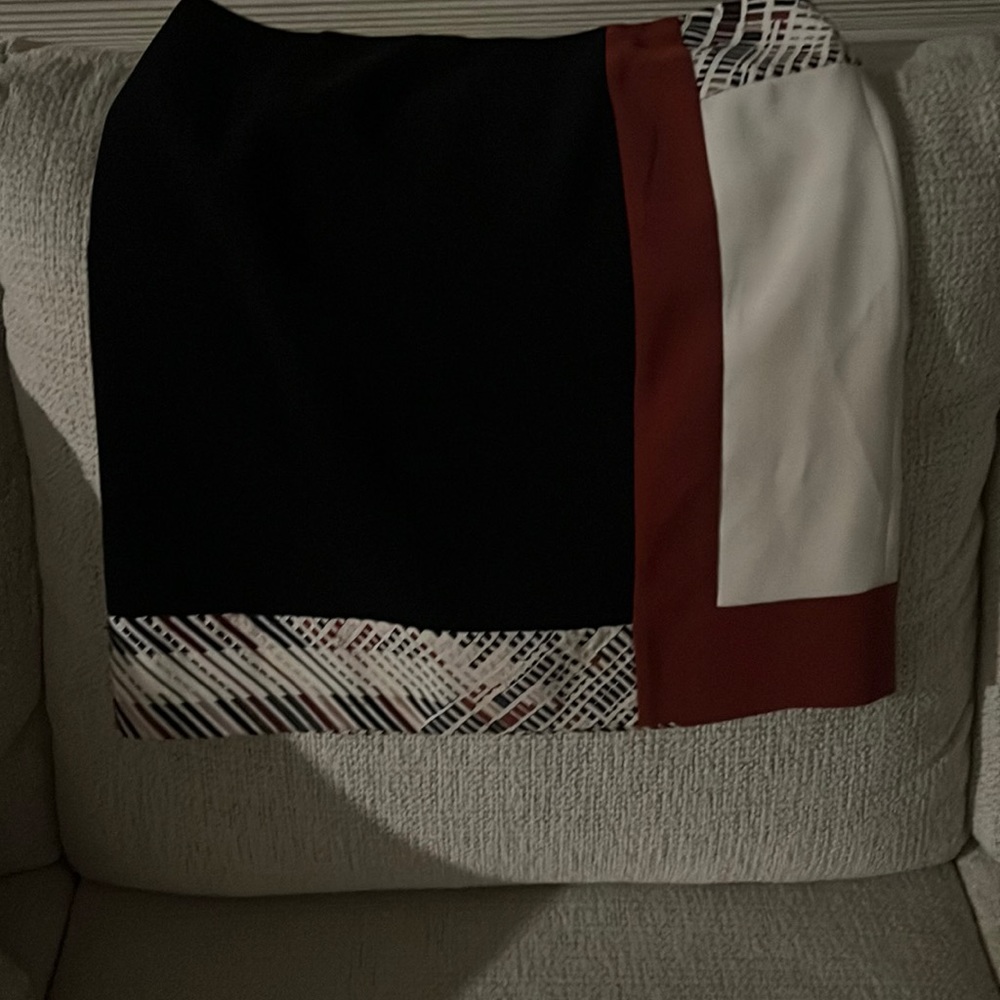 Skirt size 6 worn once